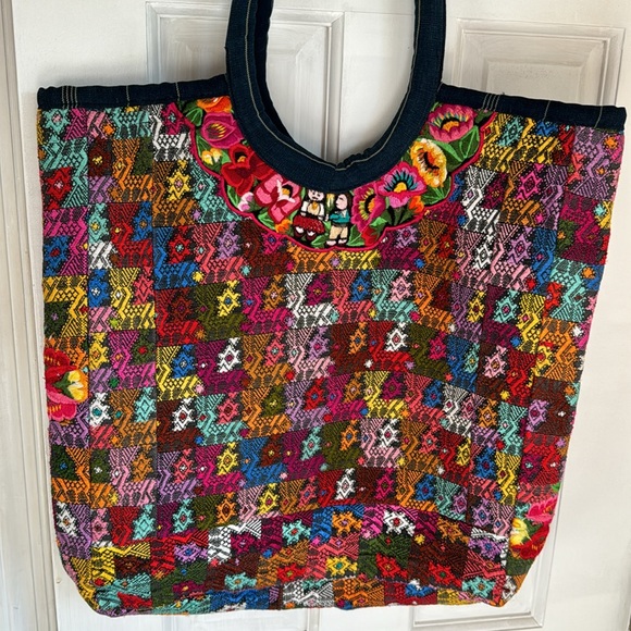 Guatemala huipil market tote - Picture 4 of 4